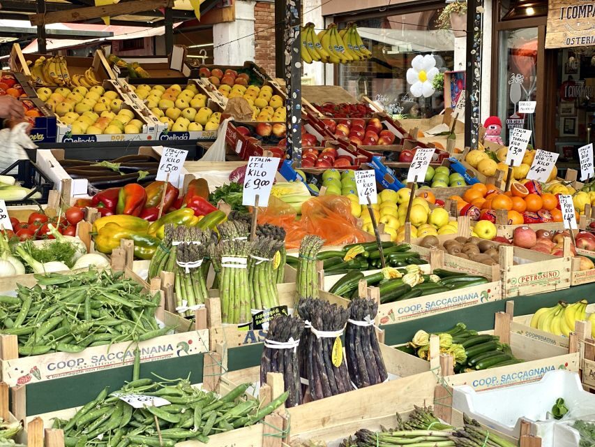 Venice: Street Food Tour with a Local Guide and Tastings - Starting in San Marco and crossing to the Rialto Market