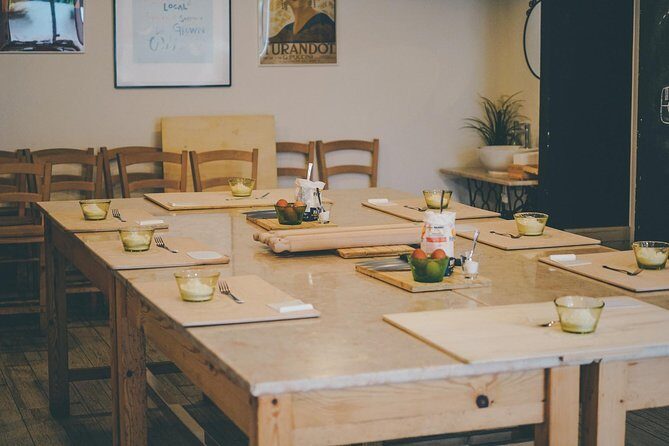 Verona: Italian Cooking Class with Pasta, Risotto and Tiramisù - Risotto in Verona style: stirring, texture, and local wine pairing